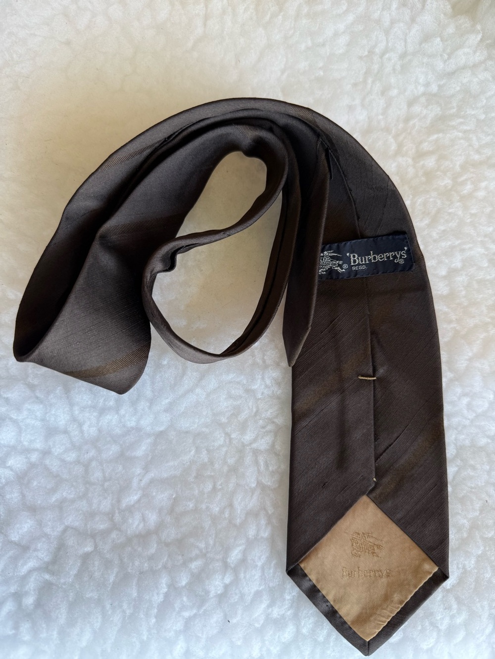 Burberrys Silk Tie - Picture 3 of 5